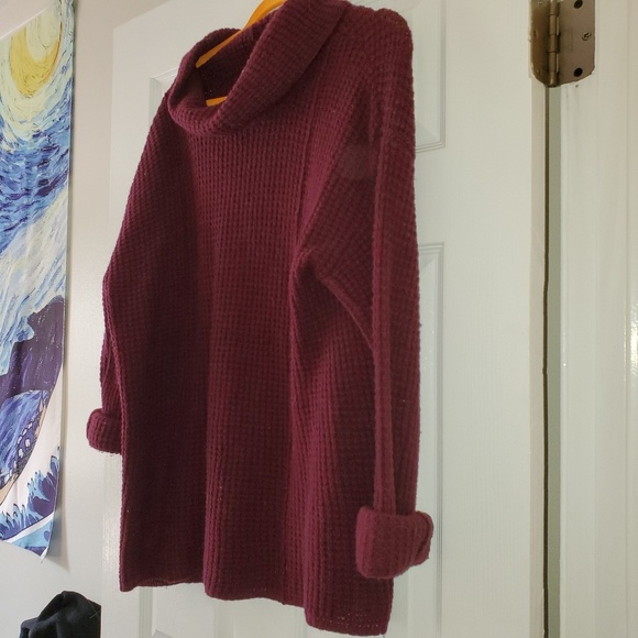 FREE PEOPLE MOCK TURTLE SWEATER - Picture 2 of 2
